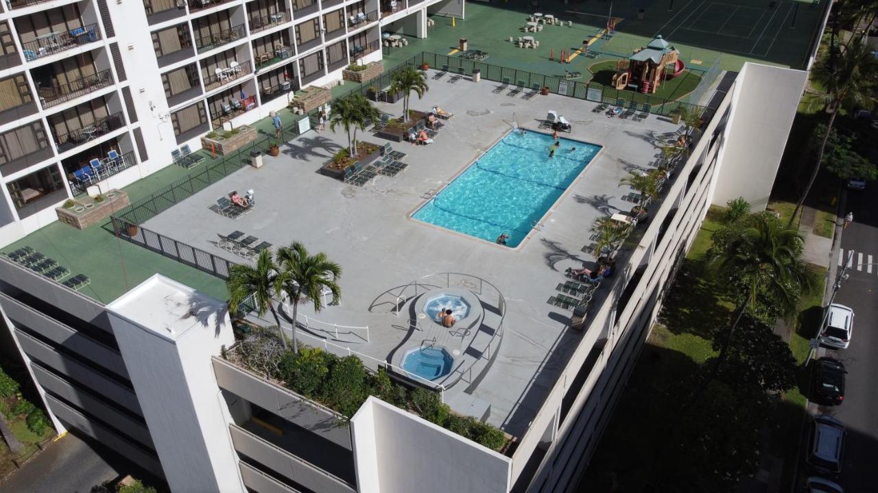 Great Ocean View Condo, Near Beach With Free Parking! 호놀룰루 외부 사진