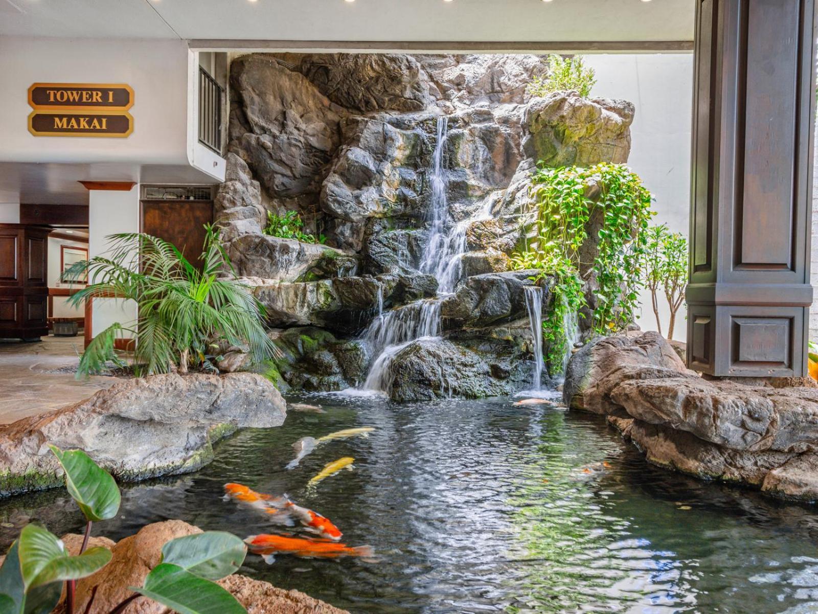 Great Ocean View Condo, Near Beach With Free Parking! 호놀룰루 외부 사진