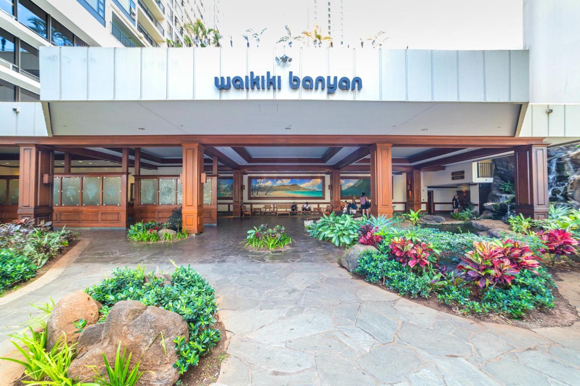 Great Ocean View Condo, Near Beach With Free Parking! 호놀룰루 외부 사진