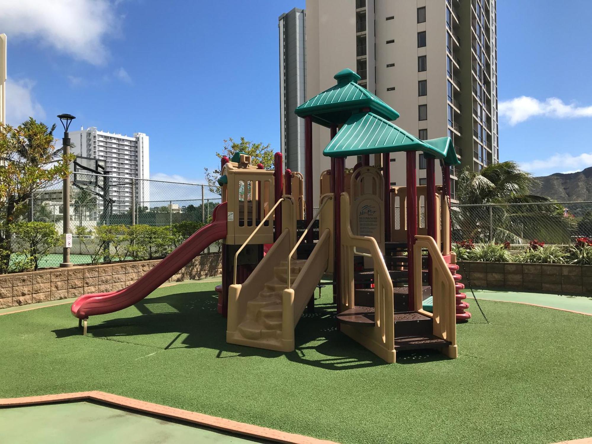 Great Ocean View Condo, Near Beach With Free Parking! 호놀룰루 외부 사진