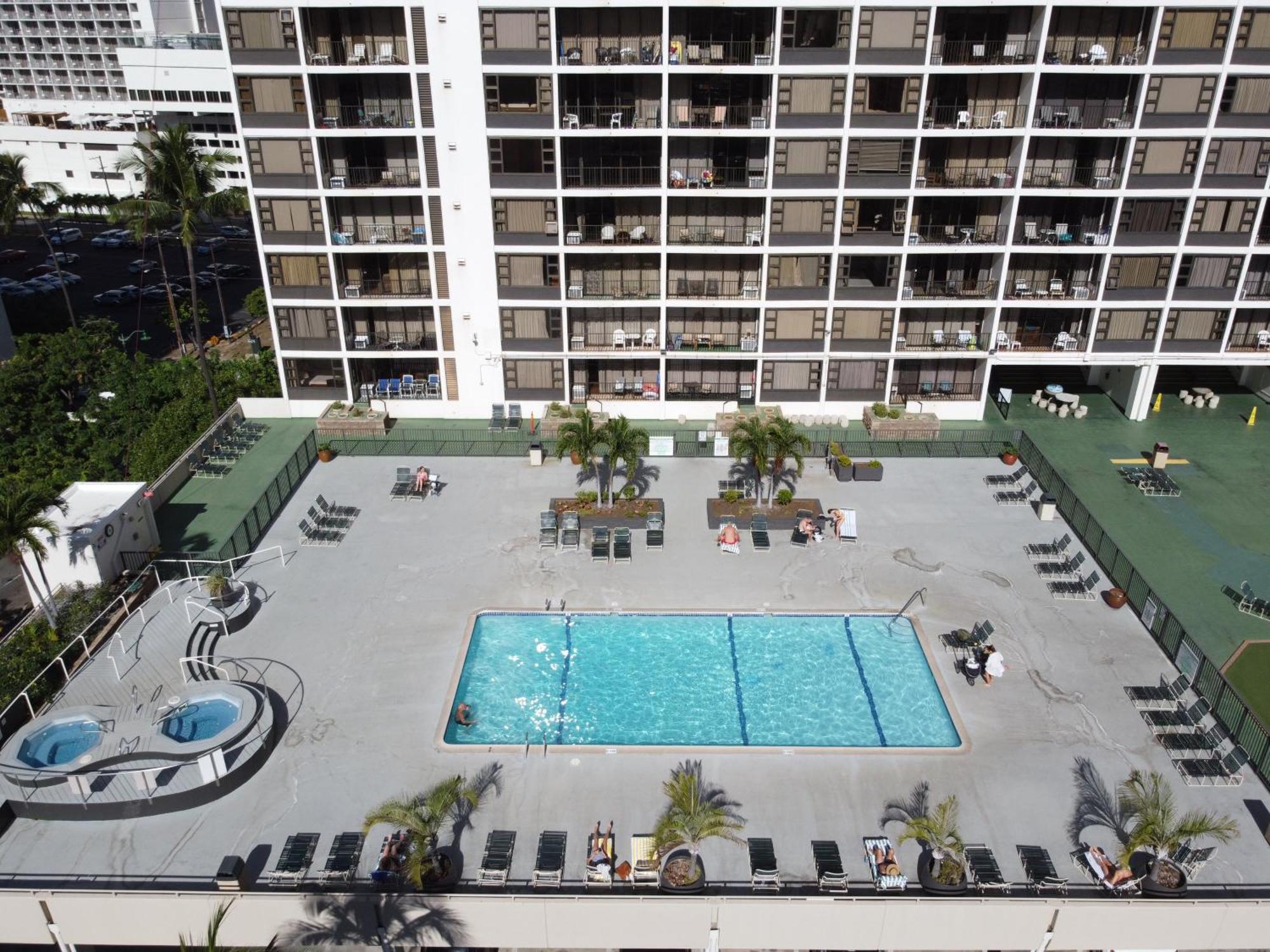 Great Ocean View Condo, Near Beach With Free Parking! 호놀룰루 외부 사진