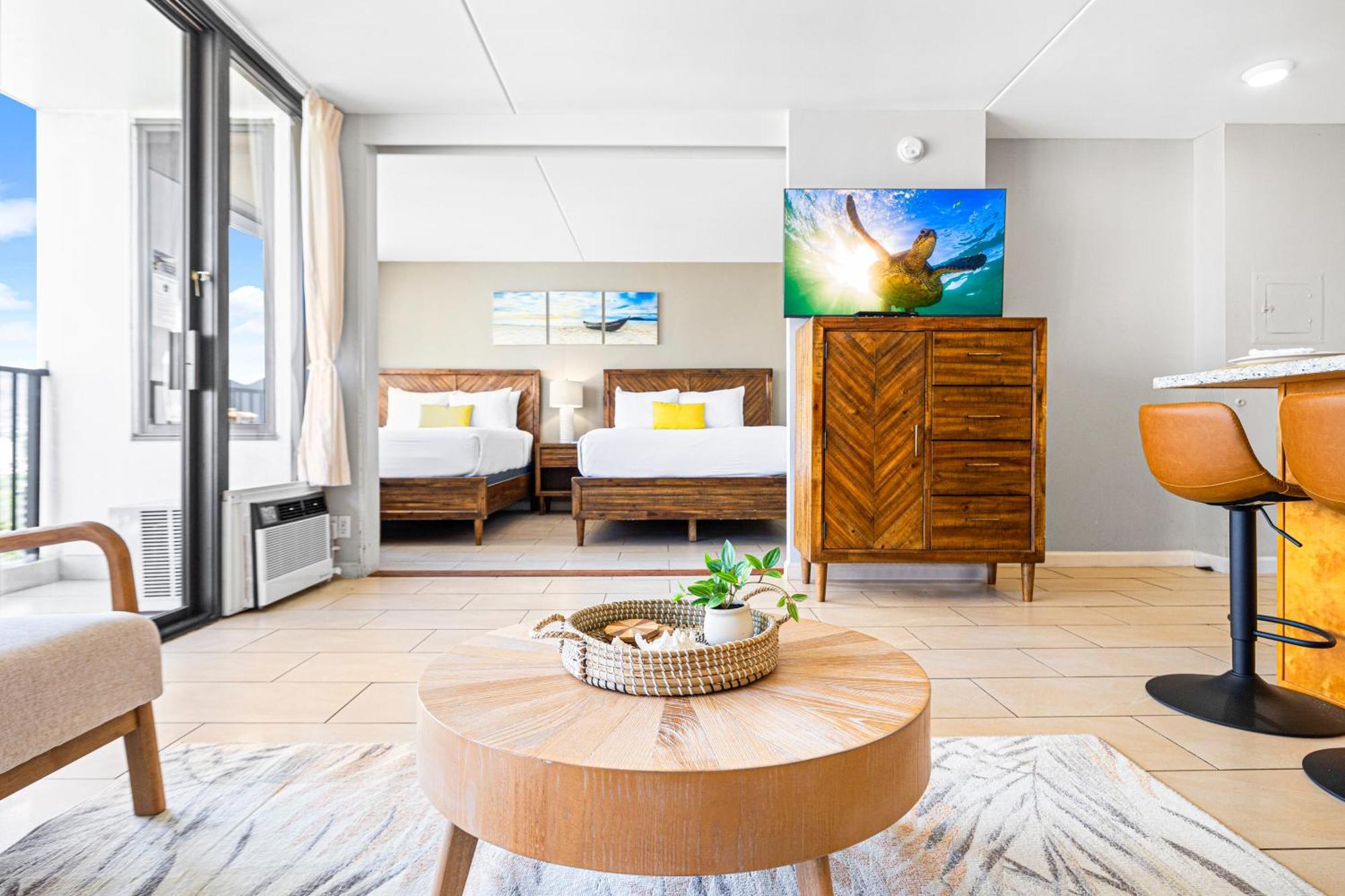 Great Ocean View Condo, Near Beach With Free Parking! 호놀룰루 외부 사진